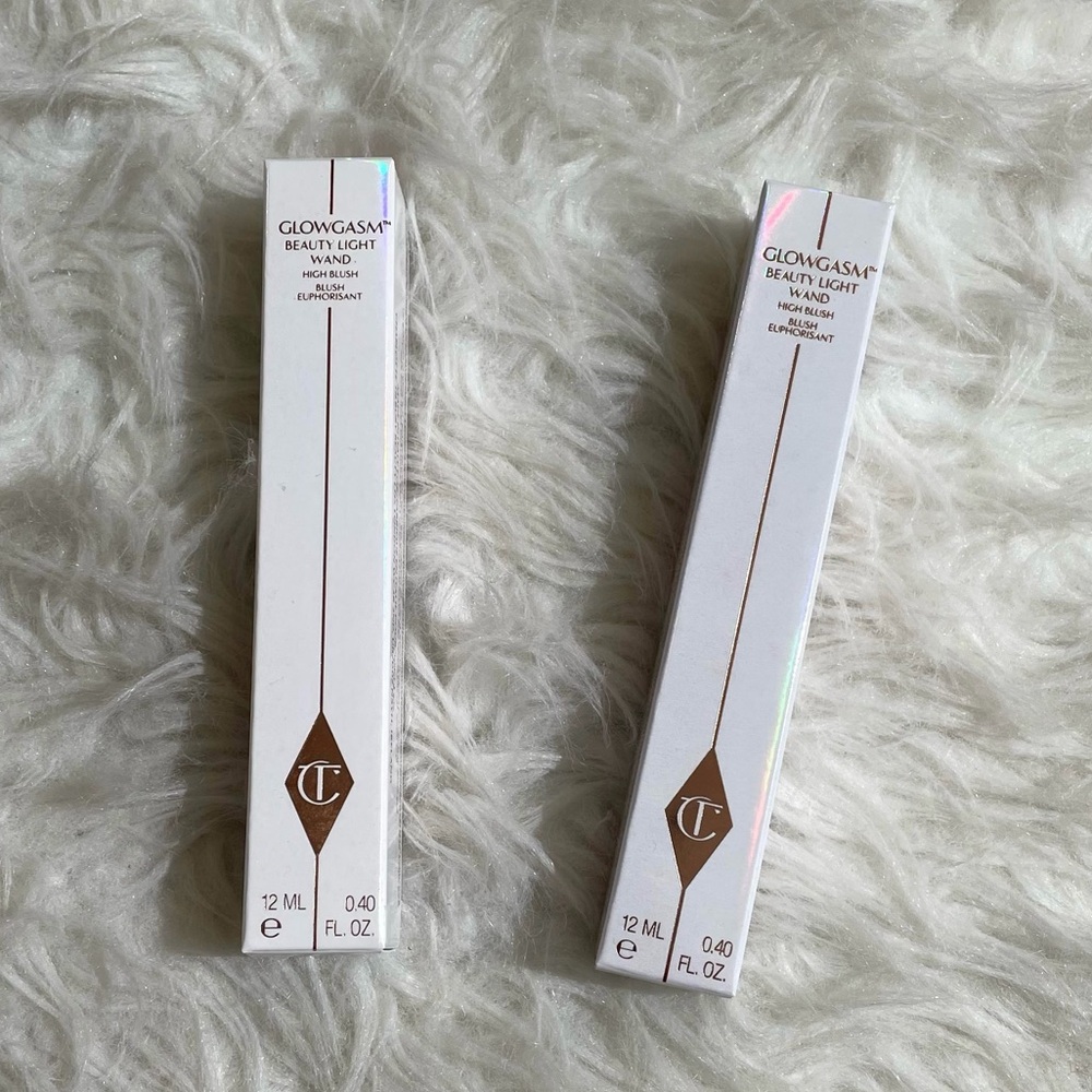 NWT Charlotte Tilbury Glowgasm Beauty Light Wand Peachgasm Pinkgasm Highlighter